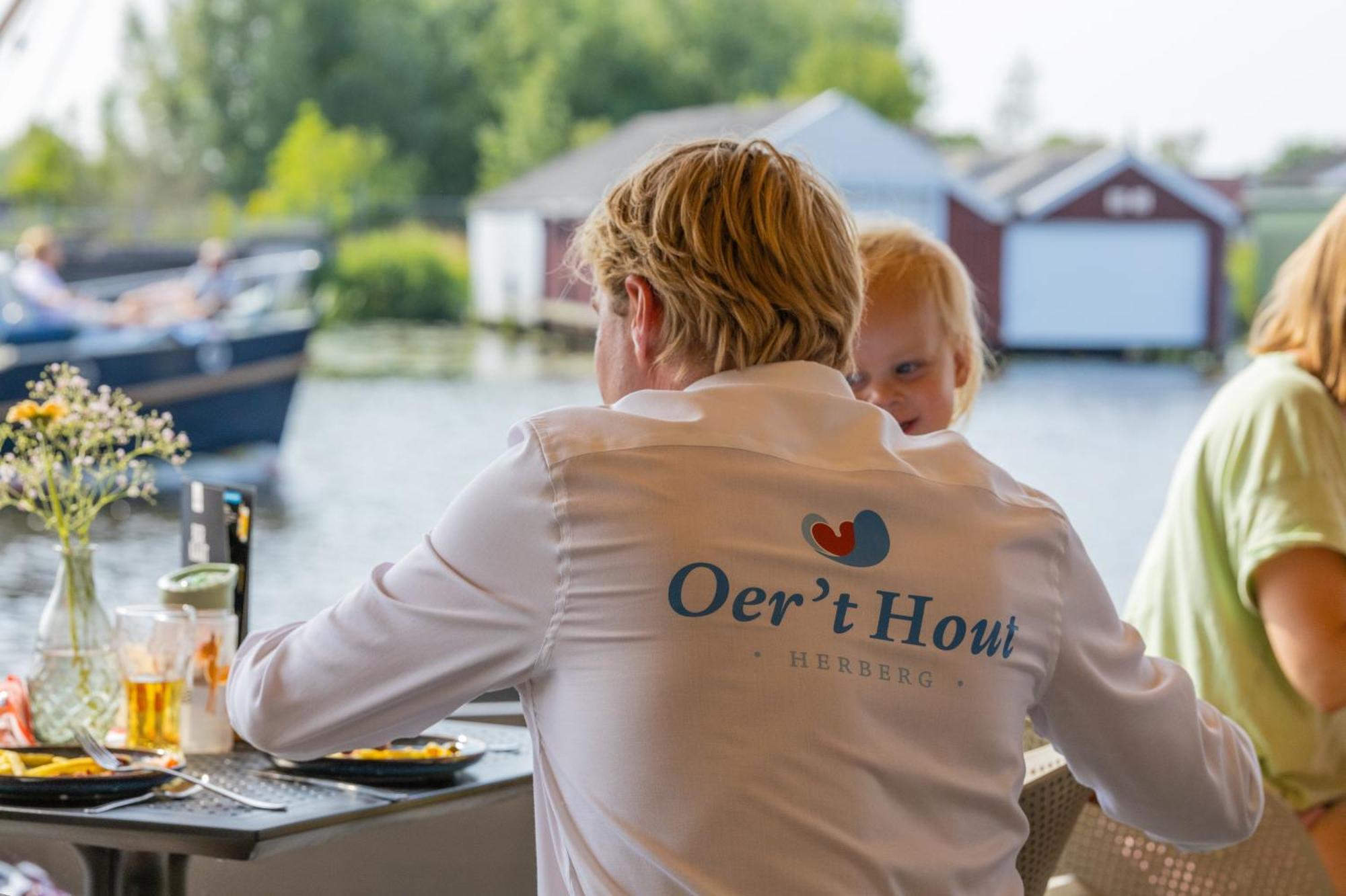 赫劳 Oer'T Hout旅舍 外观 照片